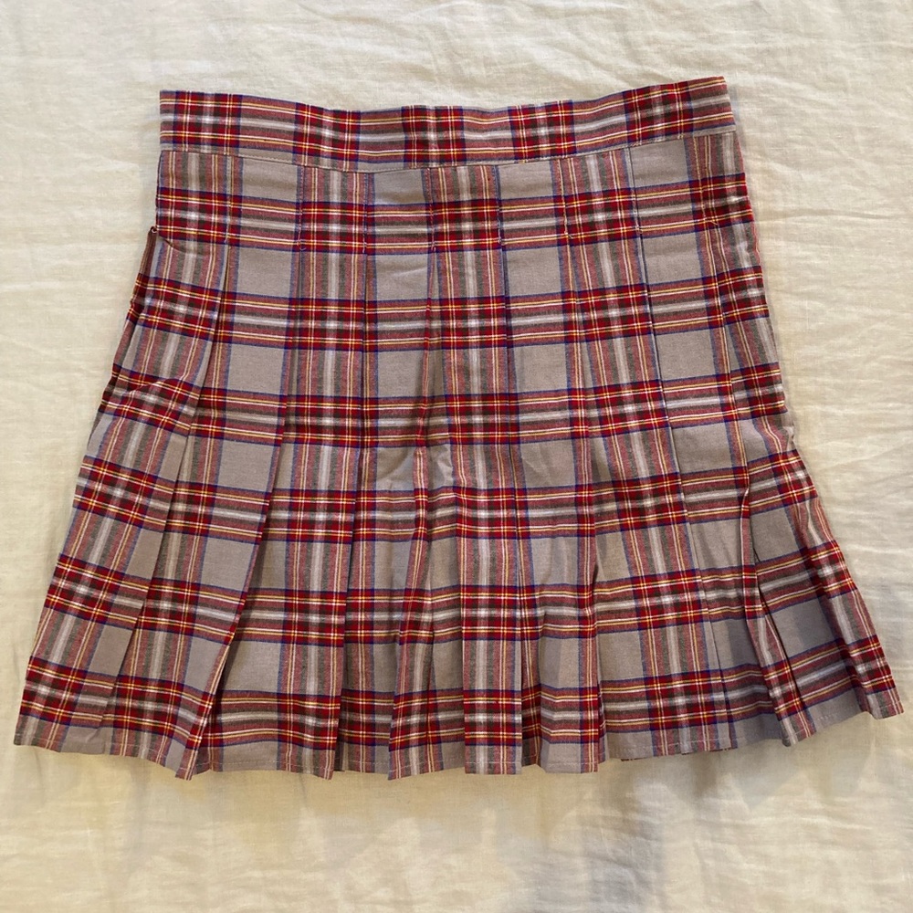 Plaid pleated mini skirt - NWT